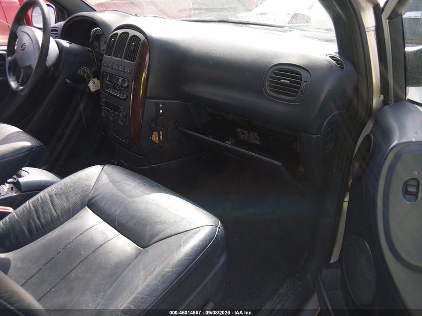 DODGE GRAND CARAVAN 2001 VIN 2B8GP54LX1R408973