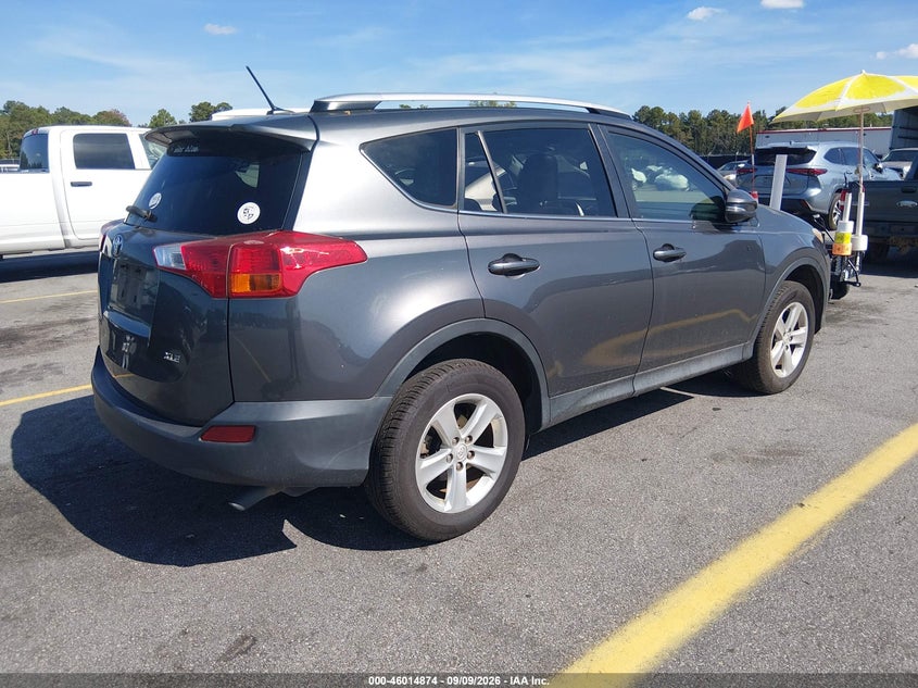 2014 TOYOTA RAV4 auction photo 4