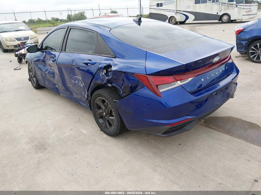 2021 HYUNDAI ELANTRA auction photo 3