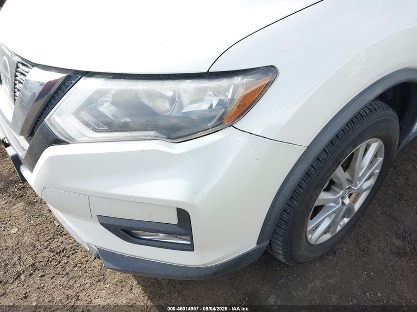 2017 NISSAN ROGUE auction photo 6