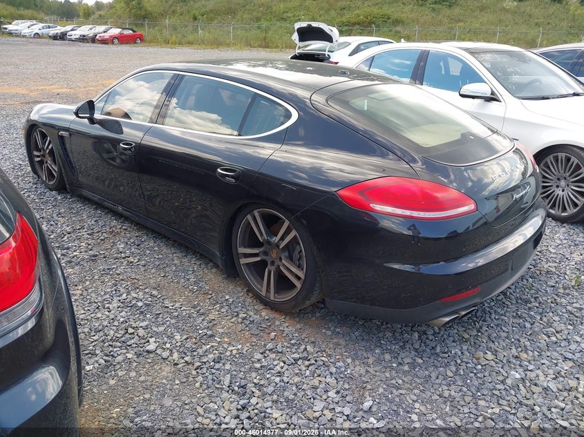 2014 PORSCHE PANAMERA auction photo 3
