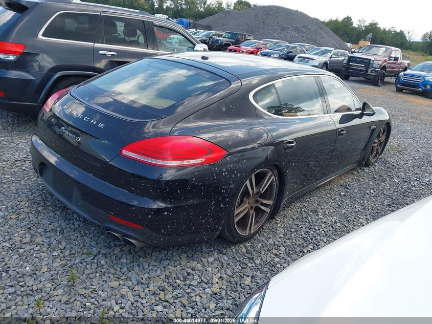 2014 PORSCHE PANAMERA auction photo 4