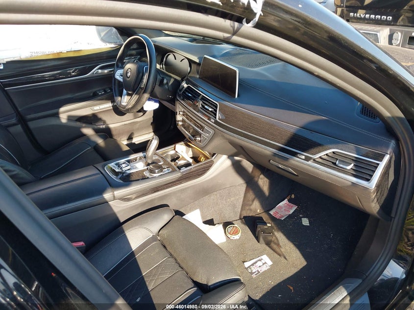 2017 BMW 750I auction photo 5