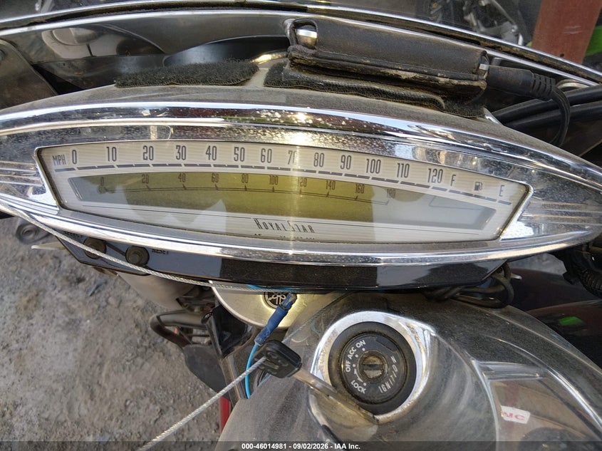 YAMAHA XVZ13 2005