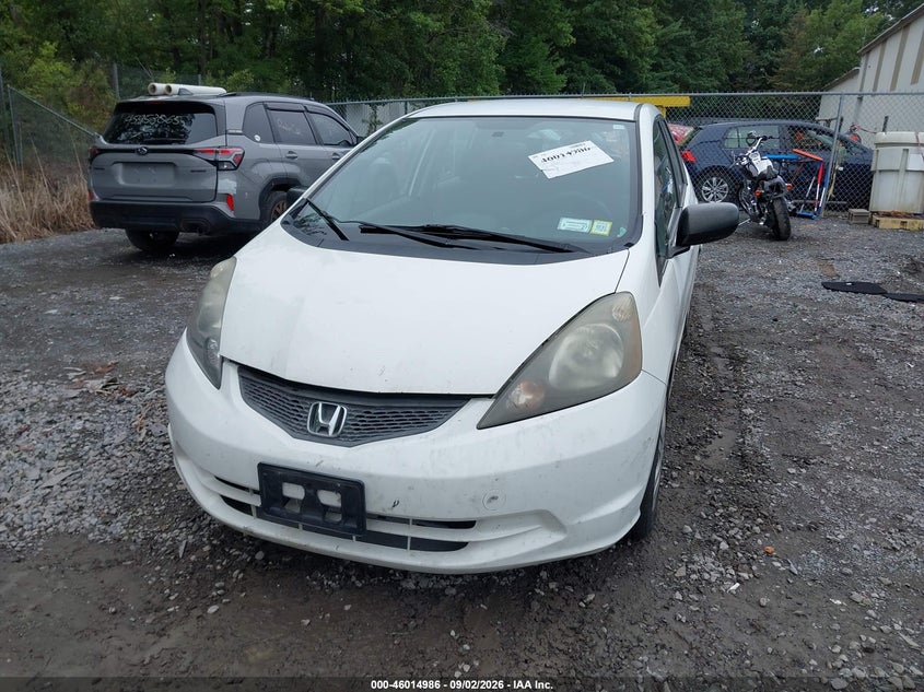 HONDA FIT 2011 VIN JHMGE8H3XBC022827