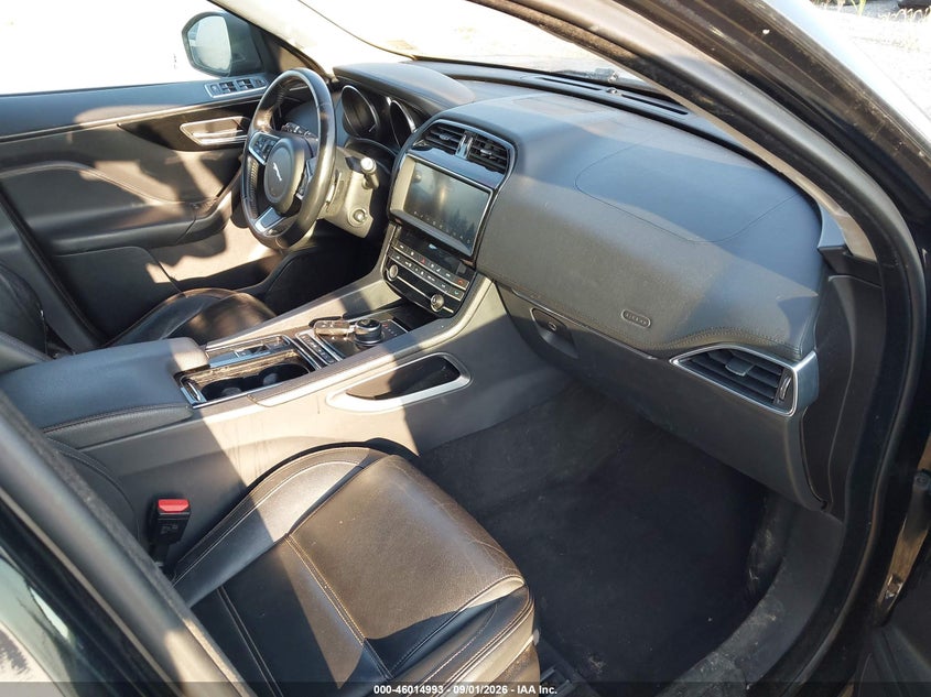 2020 JAGUAR F-PACE auction photo 5