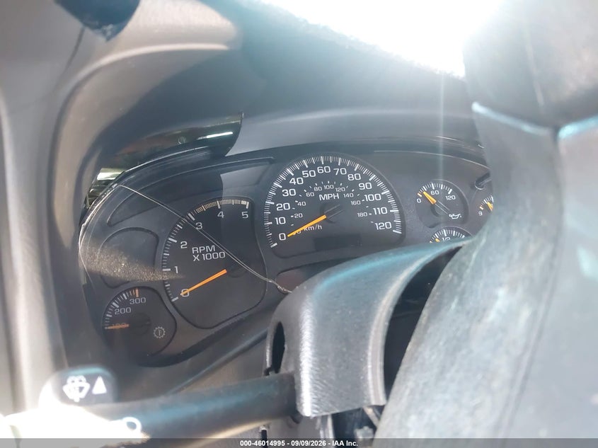 GMC SIERRA 2500HD 2004 VIN 1GTHC29204E395266