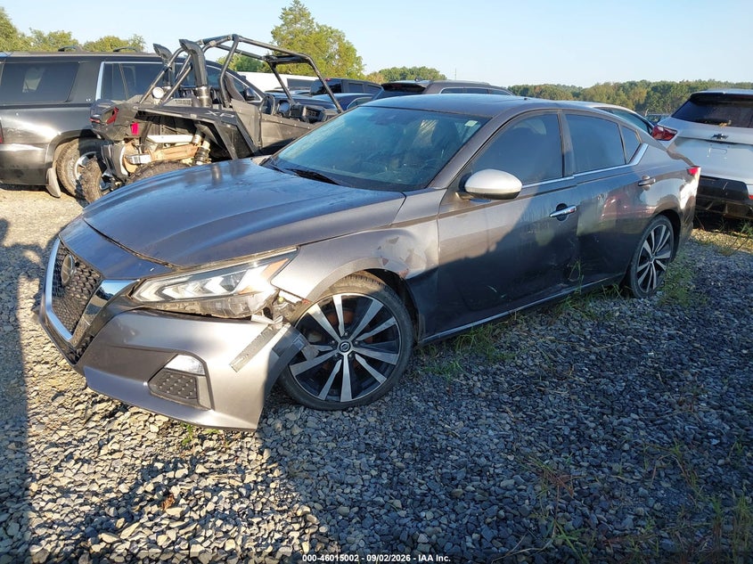 2020 NISSAN ALTIMA auction photo 2
