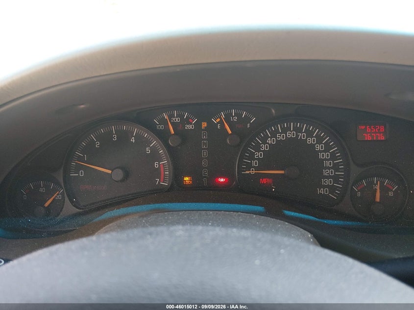 2004 PONTIAC BONNEVILLE auction photo 7
