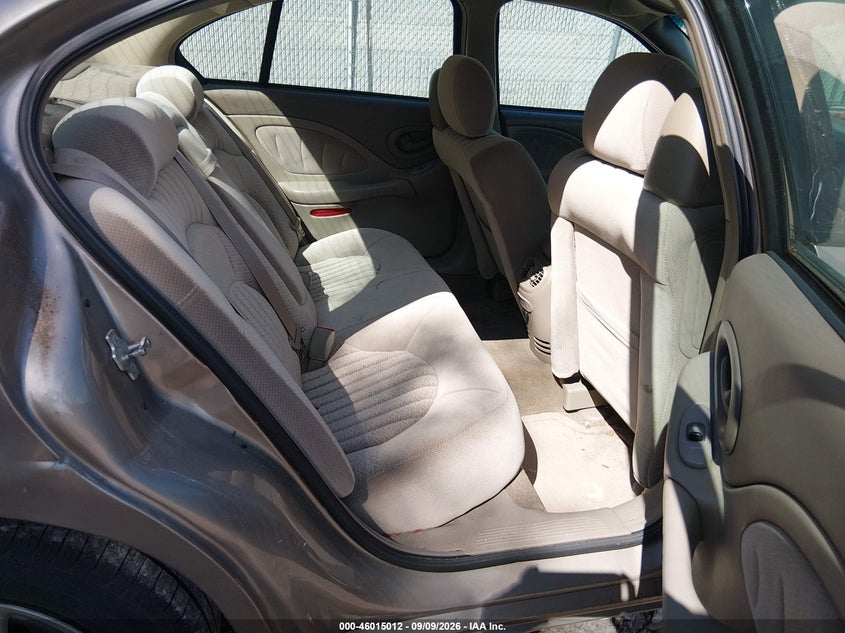 2004 PONTIAC BONNEVILLE auction photo 8