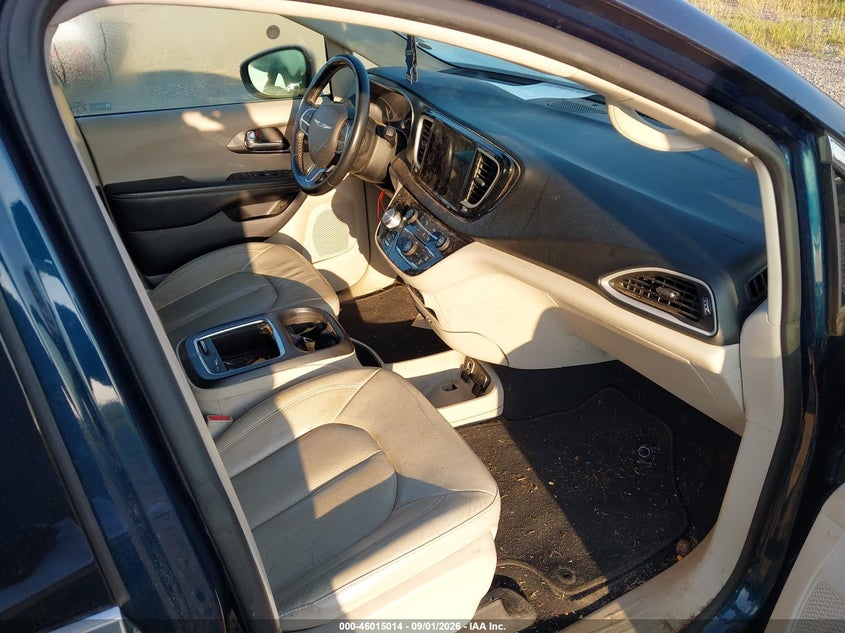 2021 CHRYSLER PACIFICA auction photo 5
