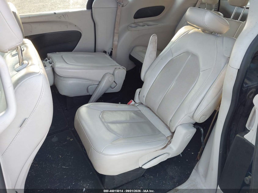 2021 CHRYSLER PACIFICA auction photo 8