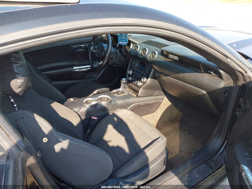 2016 FORD MUSTANG auction photo 5