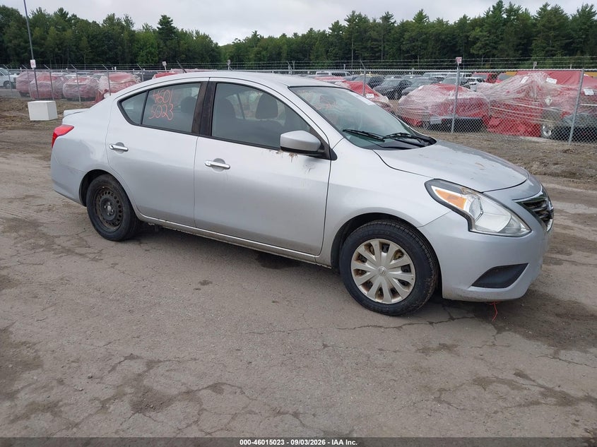 2017 NISSAN VERSA auction photo 1