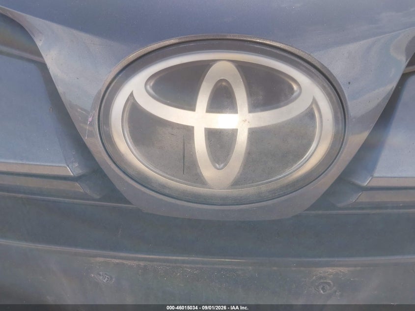 2019 TOYOTA COROLLA auction photo 6