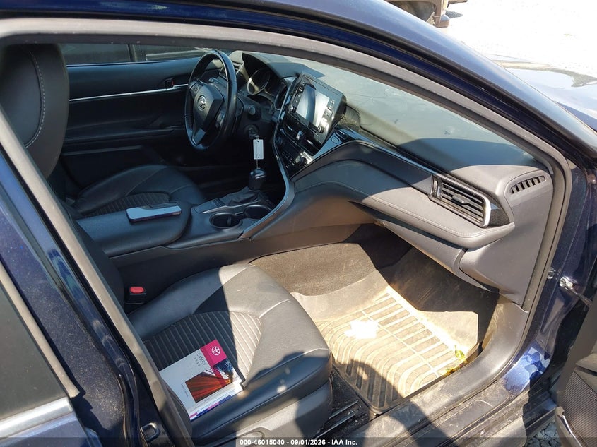 2022 TOYOTA CAMRY auction photo 5