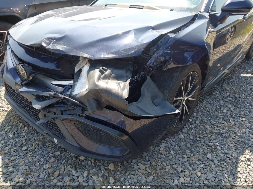 2022 TOYOTA CAMRY auction photo 6
