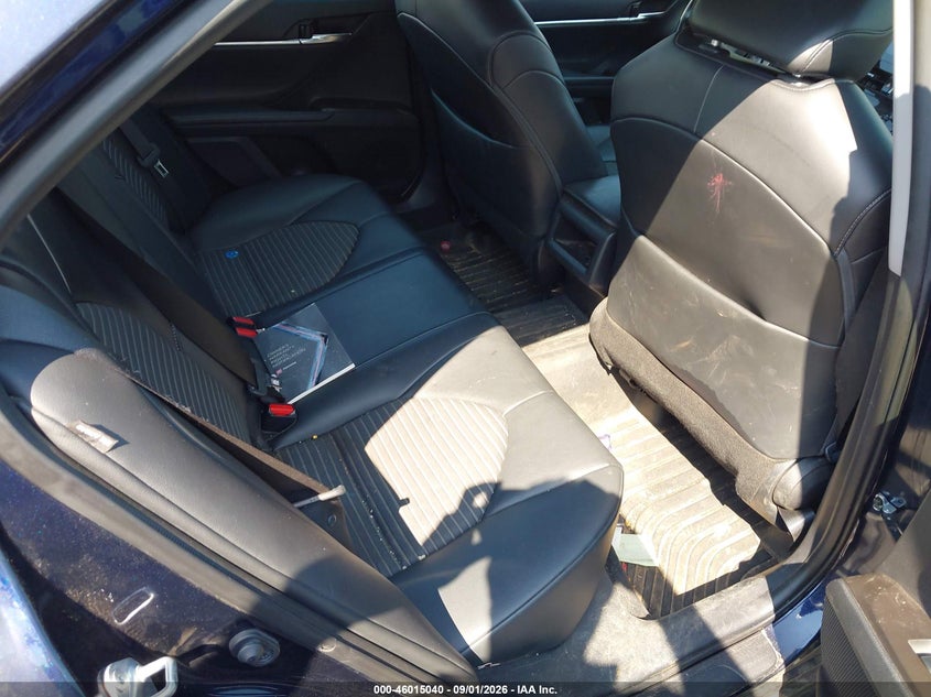 2022 TOYOTA CAMRY auction photo 8