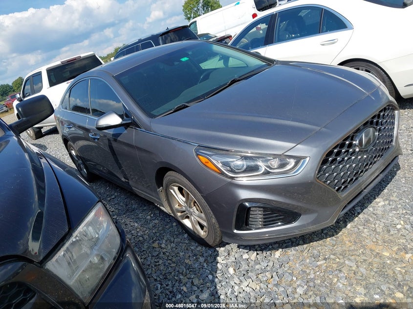 2019 HYUNDAI SONATA auction photo 1
