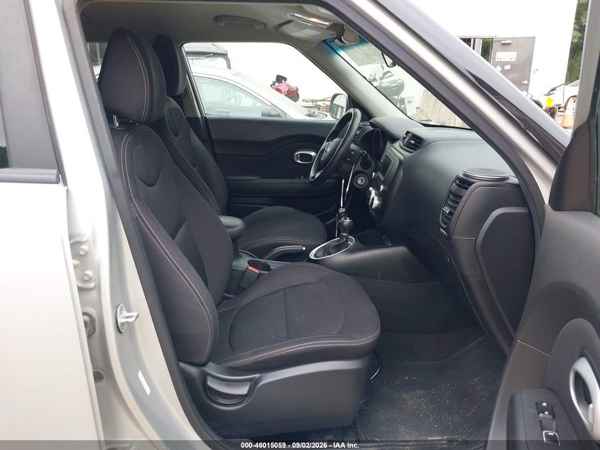 2017 KIA SOUL auction photo 5