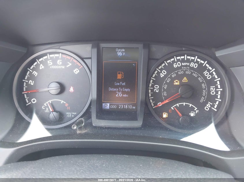 2019 TOYOTA TACOMA auction photo 7
