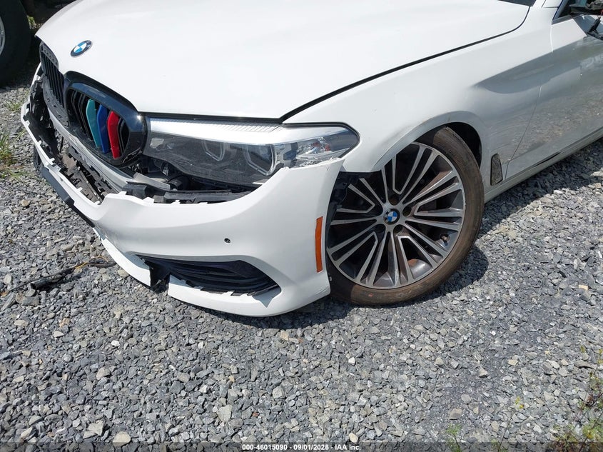 2018 BMW 530I auction photo 6