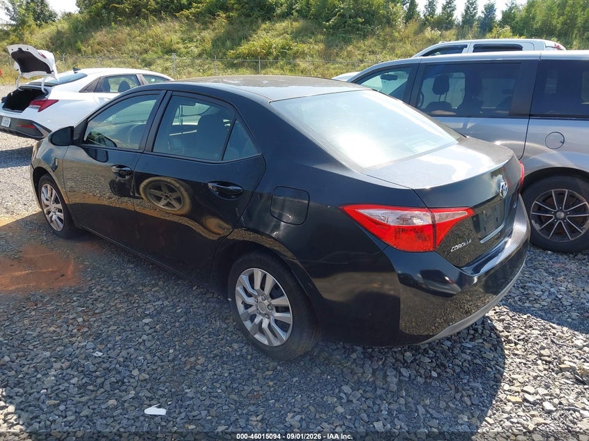 2017 TOYOTA COROLLA auction photo 3