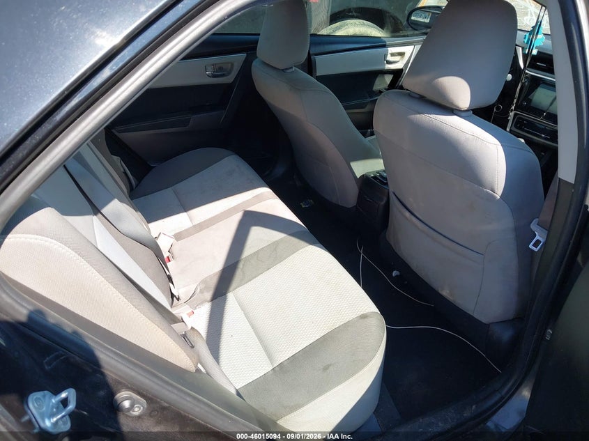 2017 TOYOTA COROLLA auction photo 8