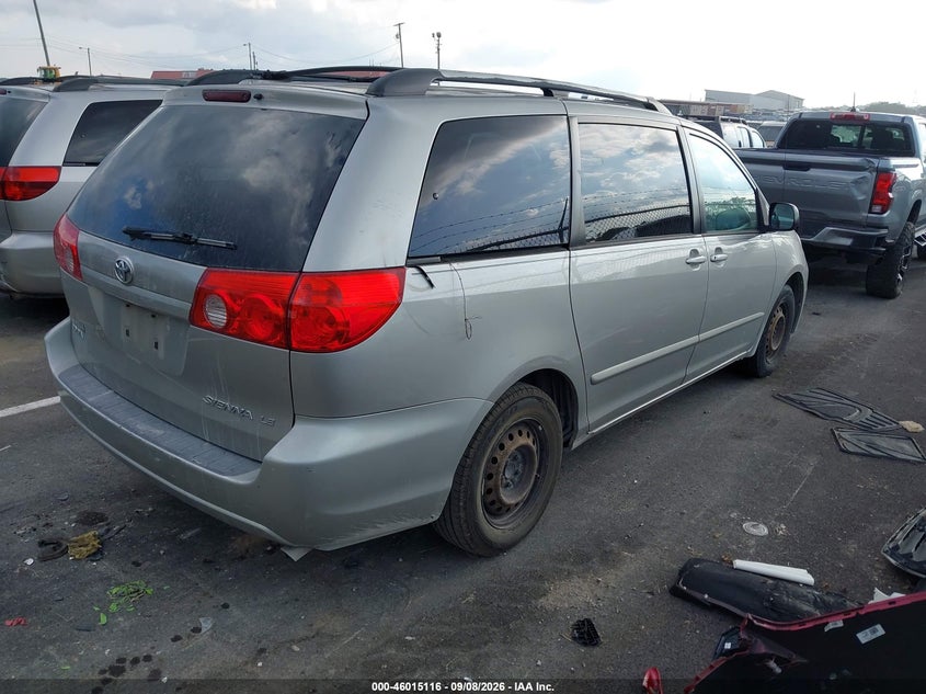 2009 TOYOTA SIENNA auction photo 4