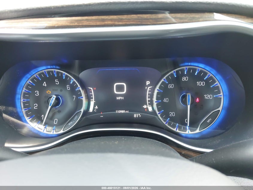 2023 CHRYSLER PACIFICA auction photo 7