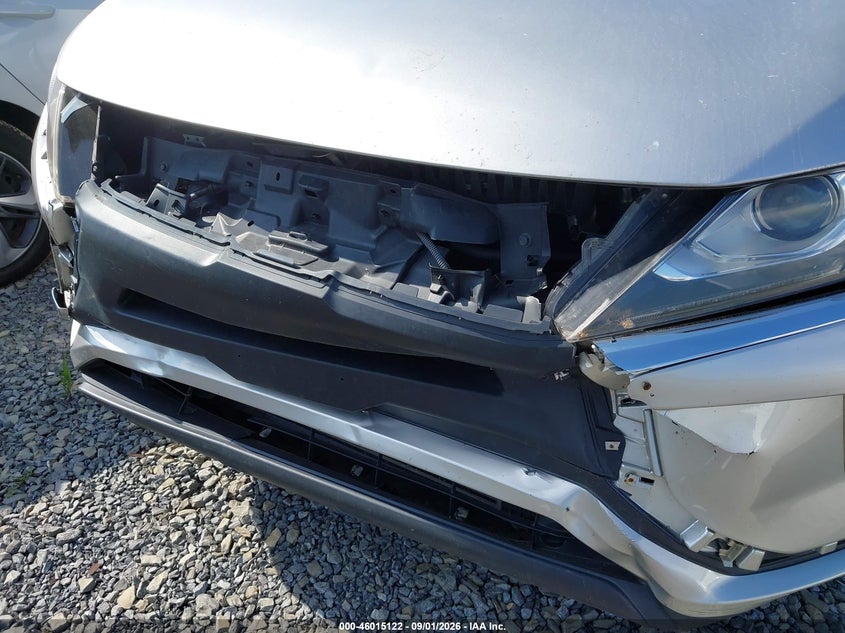2019 MITSUBISHI ECLIPSE CROSS auction photo 6