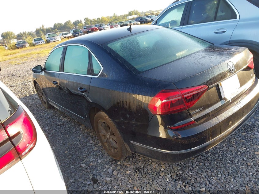 2017 VOLKSWAGEN PASSAT auction photo 3