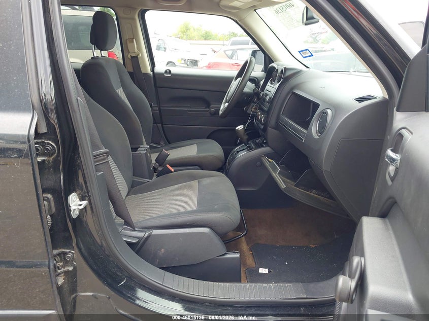 2016 JEEP PATRIOT auction photo 5