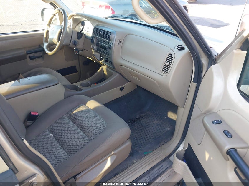 2004 FORD EXPLORER SPORT TRAC auction photo 5