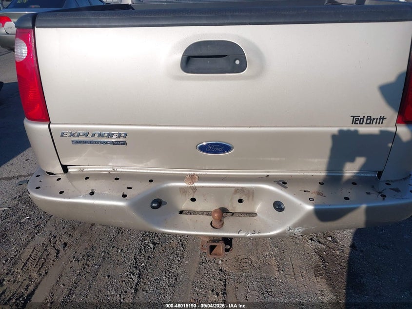 2004 FORD EXPLORER SPORT TRAC auction photo 6