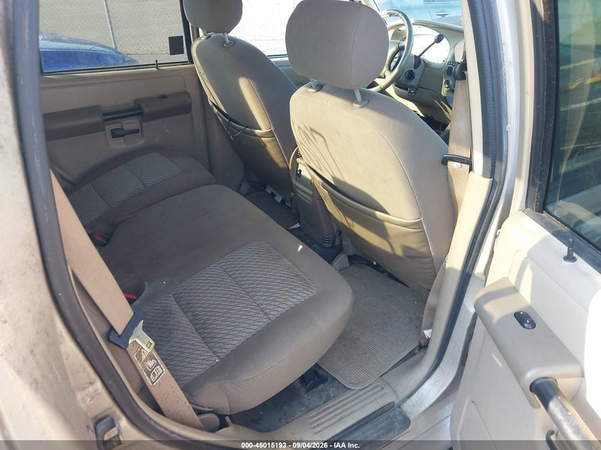 2004 FORD EXPLORER SPORT TRAC auction photo 8