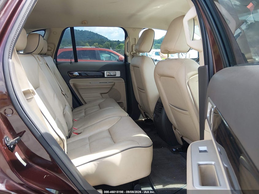 2010 LINCOLN MKX auction photo 8