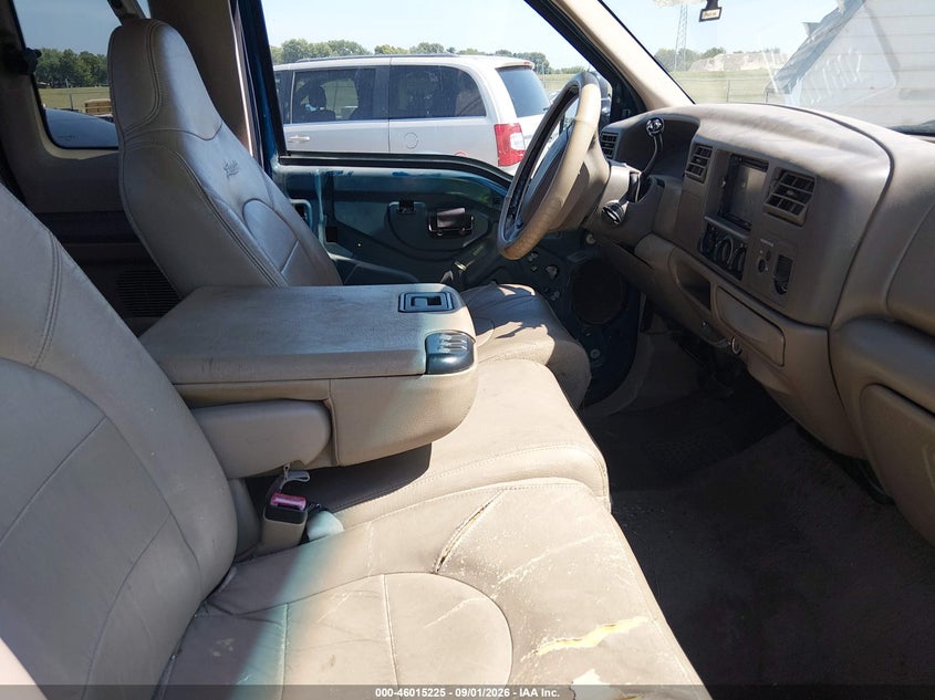 2000 FORD F-250 auction photo 5