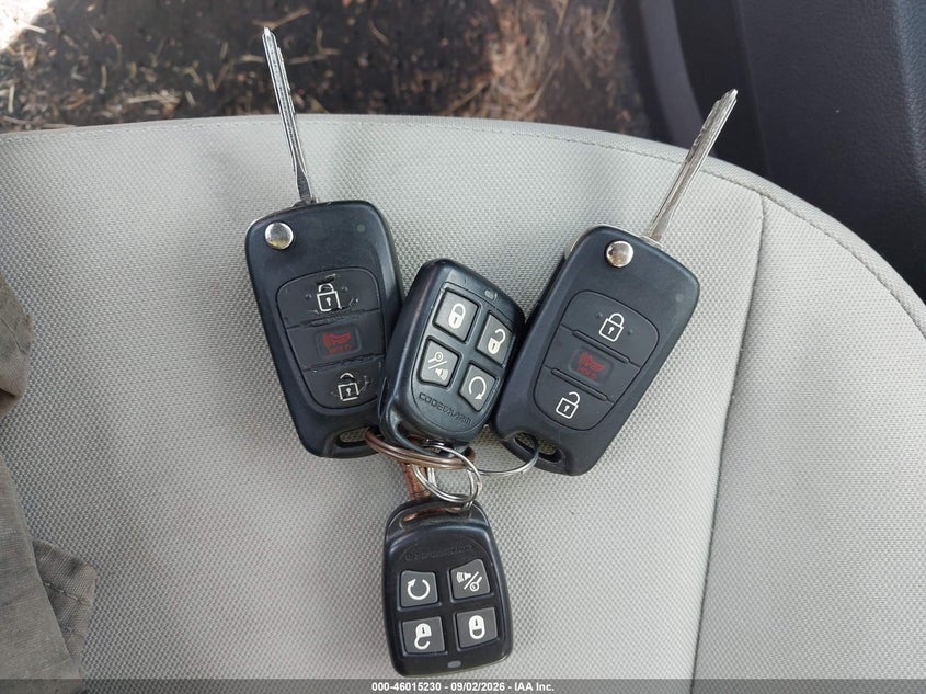2013 KIA RIO SEDAN 1.6L I-4 DI, DOHC, VVT, REGULAR , 138HP