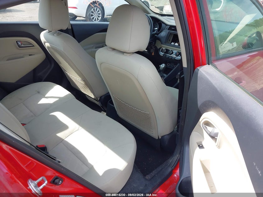 2013 KIA RIO auction photo 8