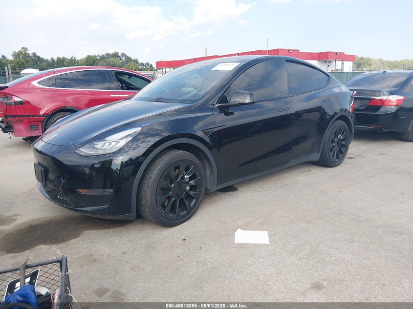 2021 TESLA MODEL Y auction photo 2