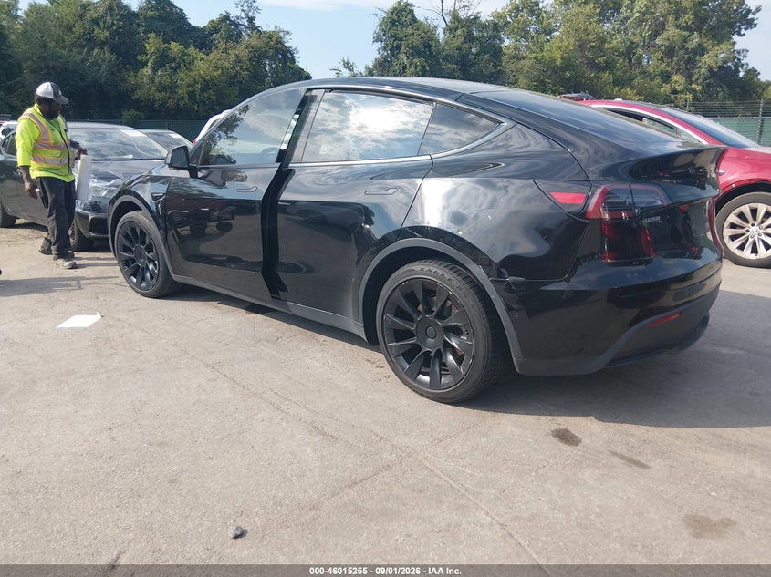 2021 TESLA MODEL Y auction photo 3