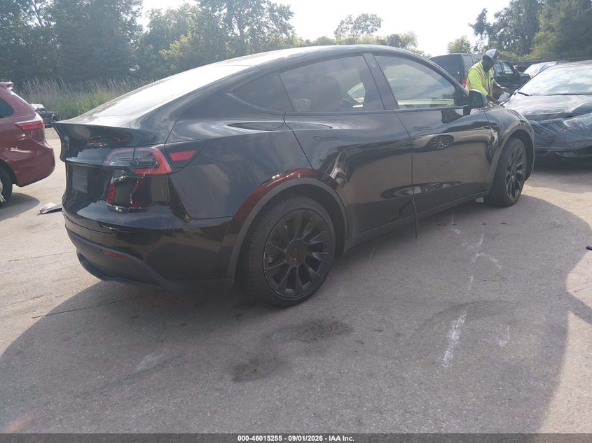 2021 TESLA MODEL Y auction photo 4