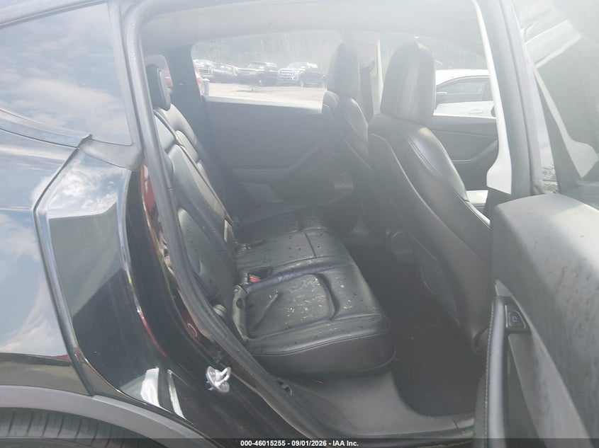 2021 TESLA MODEL Y auction photo 8