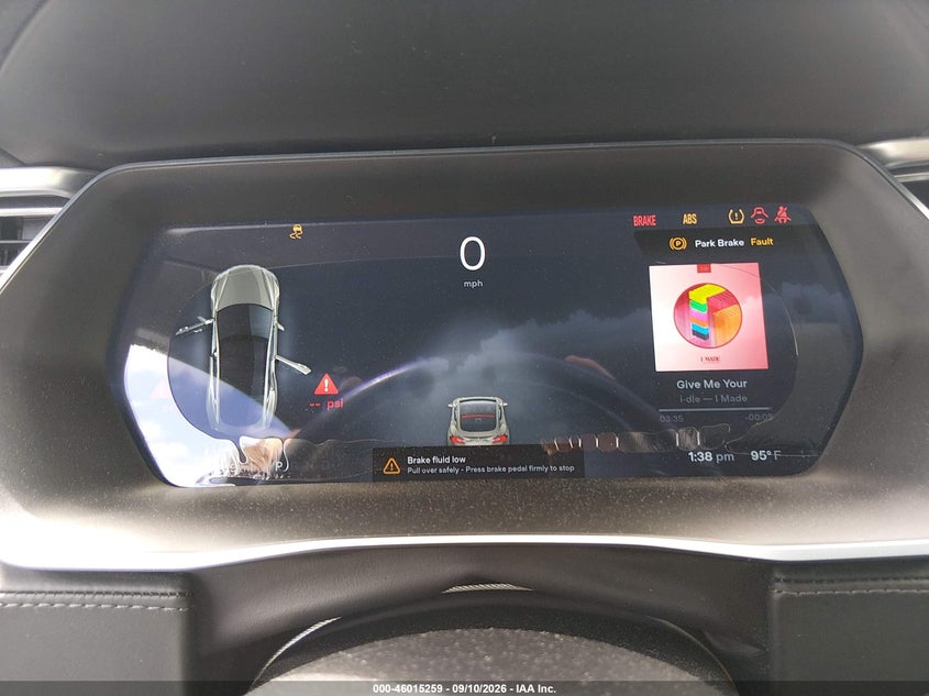 TESLA MODEL S - zdjęcie 18