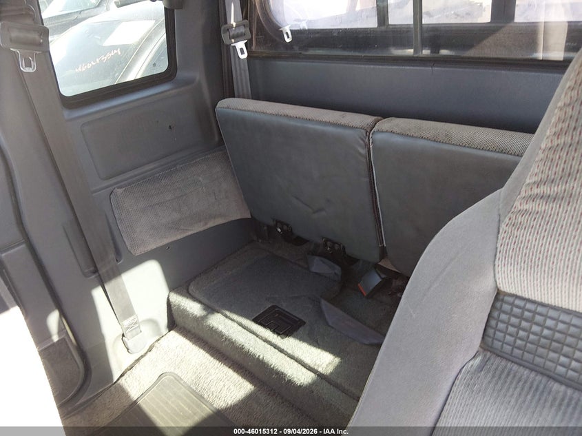 1992 DODGE DAKOTA auction photo 8