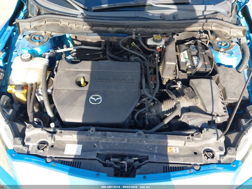 MAZDA MAZDA3 2011 VIN JM1BL1K50B1377262