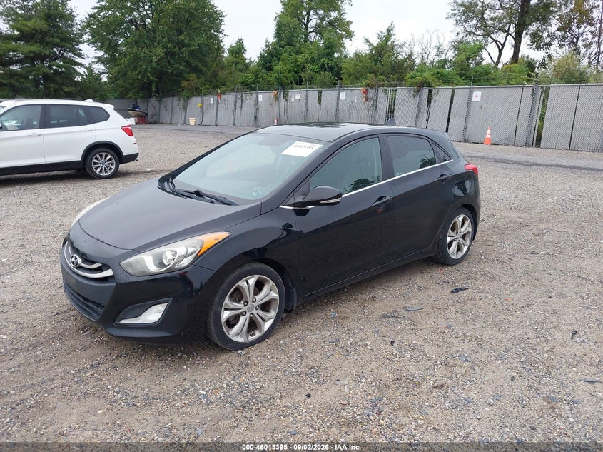 2014 HYUNDAI ELANTRA GT auction photo 2