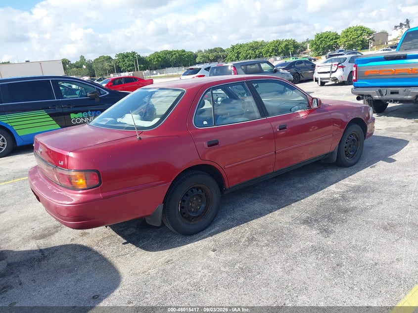 1994 TOYOTA CAMRY auction photo 4