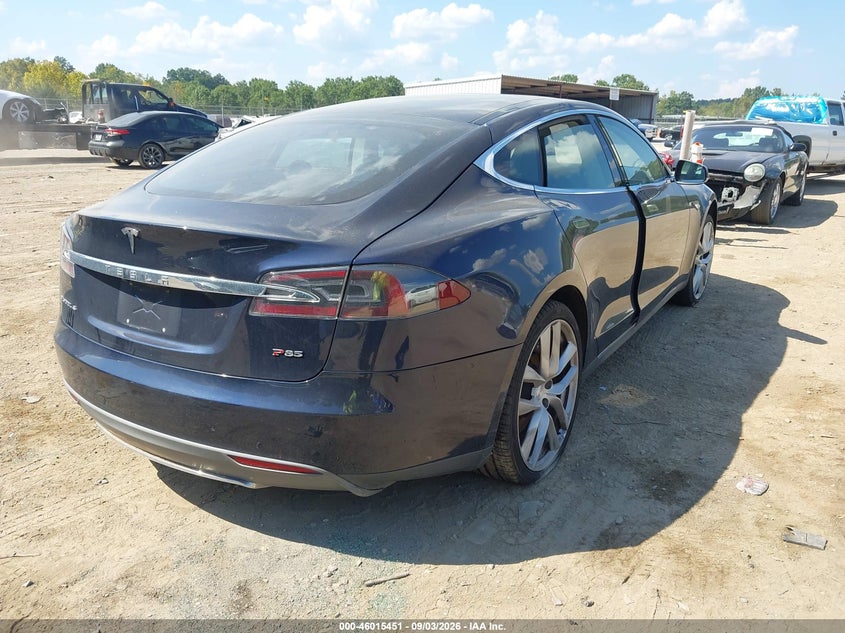 2013 TESLA MODEL S auction photo 4